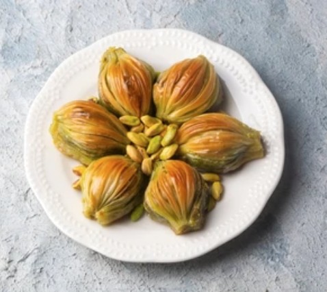 Kutuda Servis 1000 Gr Midye Baklava